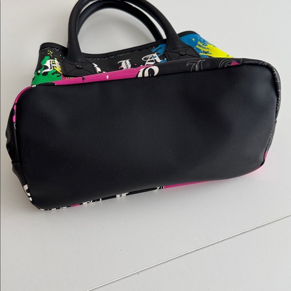 L.A.M.B. Black Graffiti Tote by Gwen Stefani - Picture 7 of 12